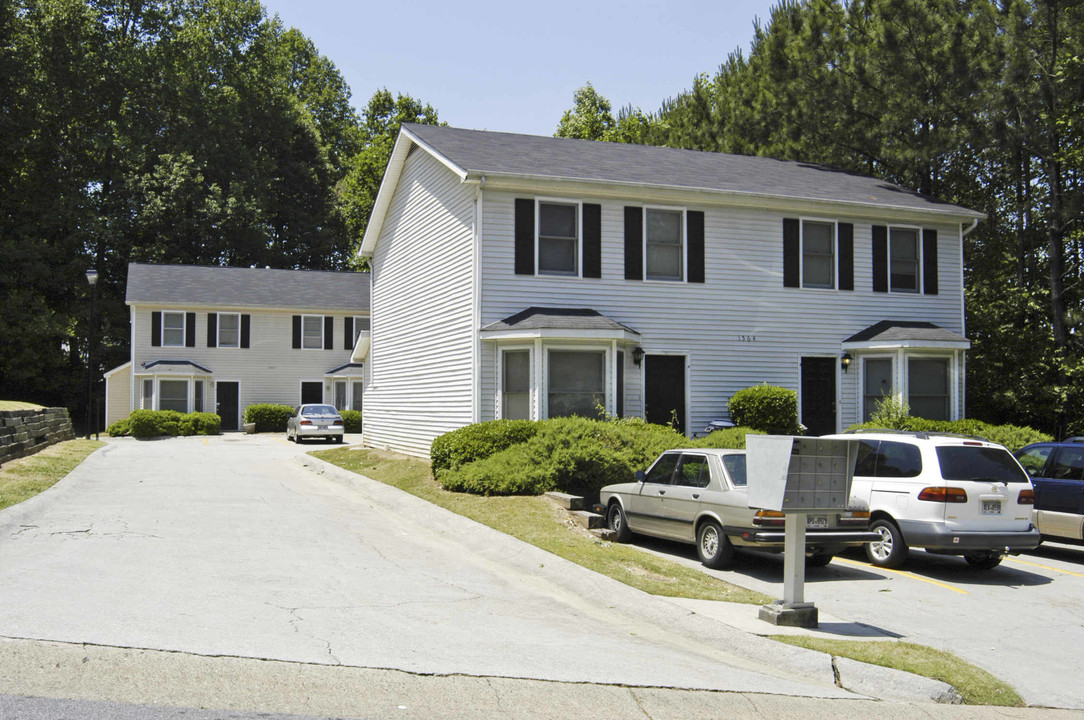 Oakpointe Apartments in Marietta, GA - Foto de edificio