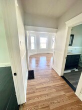 16 Woodlawn St in New Bedford, MA - Building Photo - Building Photo