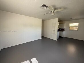502 18th St in West Palm Beach, FL - Building Photo - Building Photo