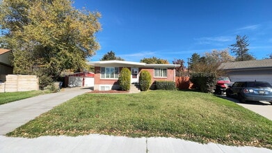 967 Charlton Cir in Salt Lake City, UT - Building Photo - Building Photo