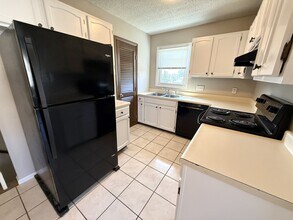 705 Gordon Smith Blvd in Hamilton, OH - Building Photo - Building Photo