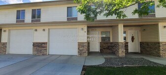 2473 1/2 Theresea Ln