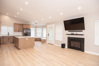 2443 S 200 W in Bountiful, UT - Building Photo - Building Photo