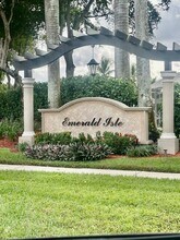 12919 Hyland Cir in Boca Raton, FL - Building Photo - Building Photo