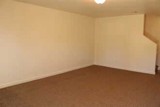 10535 Mills Rd, Unit 9B in Houston, TX - Building Photo - Building Photo