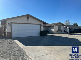 12782 1st Ave in Victorville, CA - Building Photo
