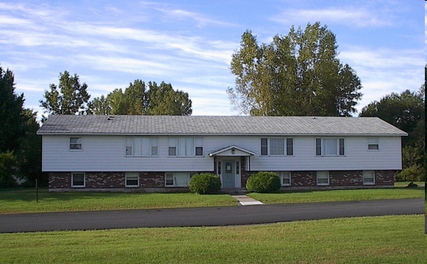 21825 Heather Acres Dr in Watertown, NY - Foto de edificio - Building Photo