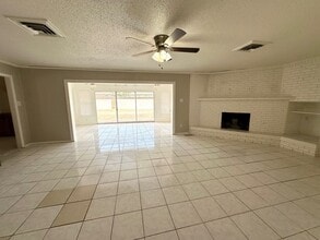 2806 Lockheed Dr in Midland, TX - Building Photo - Building Photo