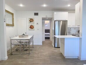 1611 Euclid Ave, Unit 1 in Miami Beach, FL - Building Photo - Building Photo