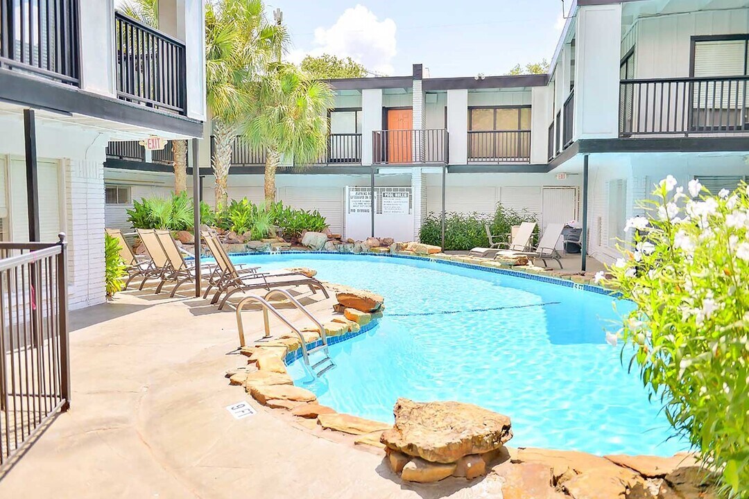 219 Marshall St in Houston, TX - Building Photo
