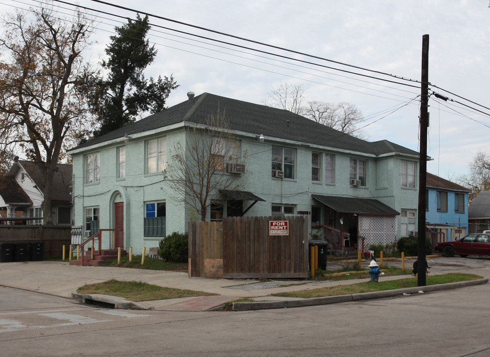 5422 Canal St in Houston, TX - Building Photo