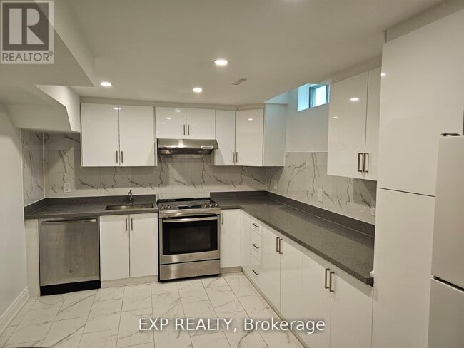 property at 9 Michigan Ave