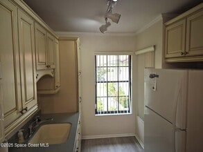 835 Regal Ave NE in Palm Bay, FL - Building Photo - Building Photo