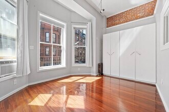 167 Beacon St, Unit 1 in Boston, MA - Building Photo - Building Photo