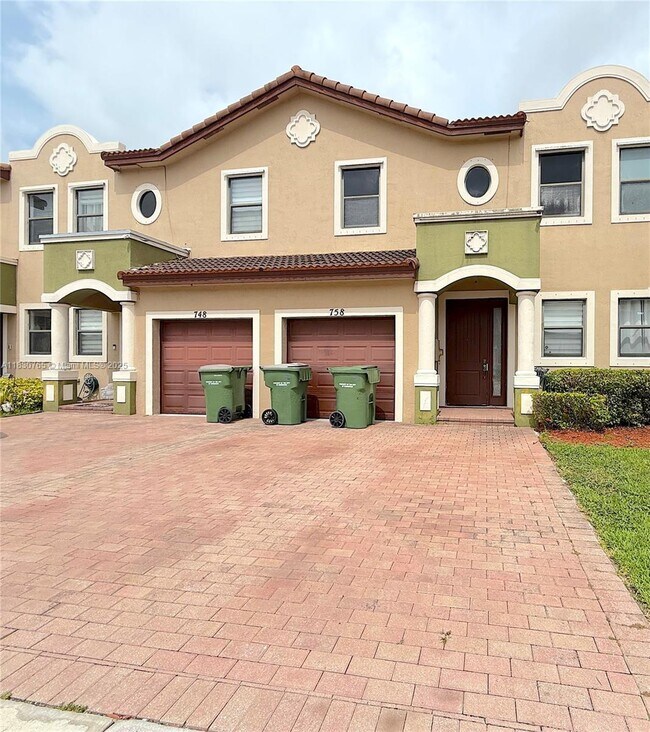 property at 758 NE 34th Ave