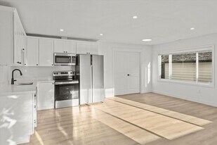10205 A St S in Tacoma, WA - Building Photo