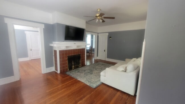 148 W 6th St in Jacksonville, FL - Building Photo - Building Photo