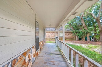 822 St Joseph Cove in Niceville, FL - Building Photo - Building Photo