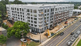 Adler Montford Park + Drexel Townes in Charlotte, NC - Building Photo