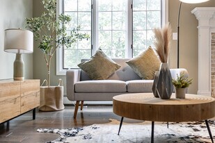 321 Museum Village Rd in Monroe, NY - Building Photo