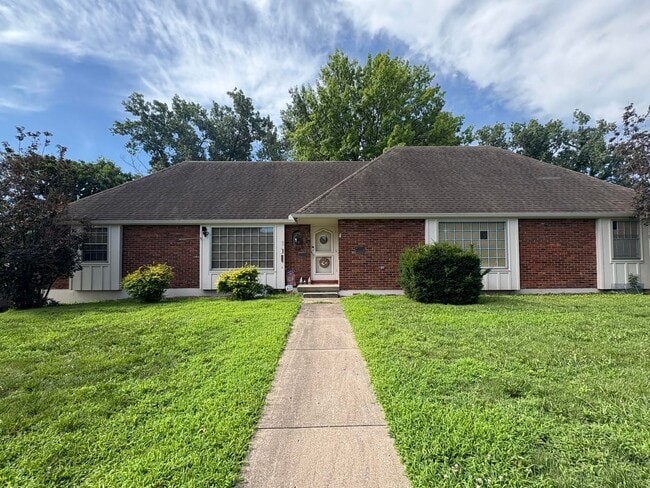 property at 14819 E 46th St S