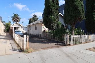 1004 N Serrano Ave in Los Angeles, CA - Building Photo - Building Photo