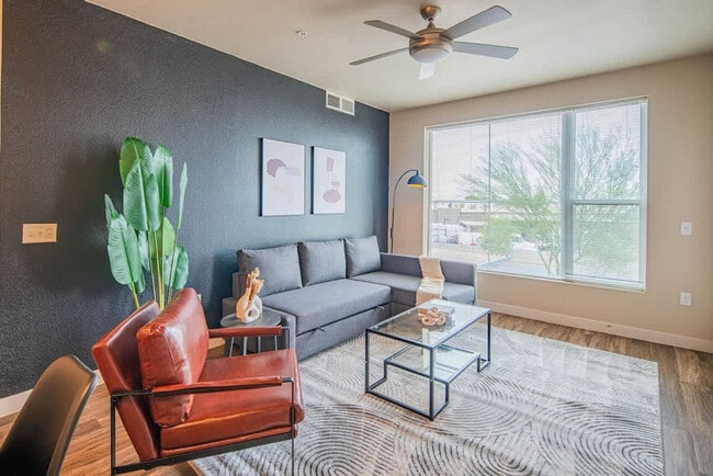 2044 S Willow Creek Apartment
