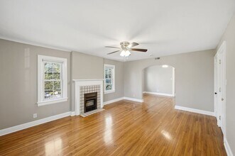 25 W Tulane Rd in Columbus, OH - Foto de edificio - Building Photo