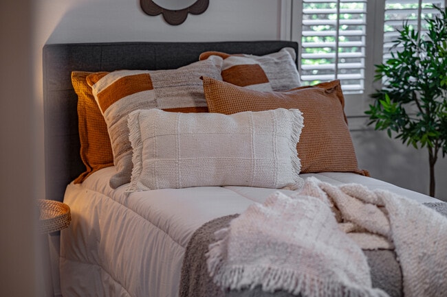 property at 2514 Alameda de las Pulgas