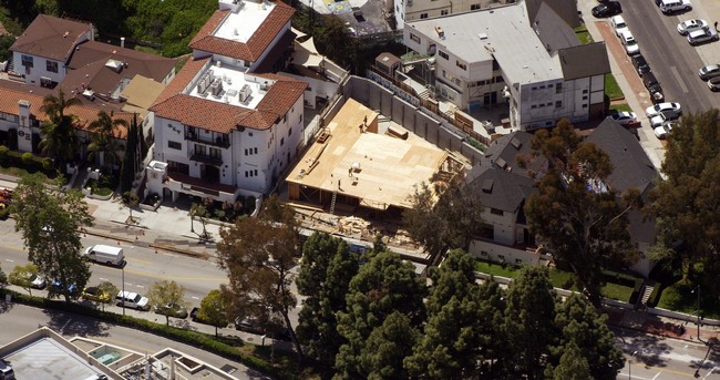 611 Gayley in Los Angeles, CA - Building Photo - Building Photo