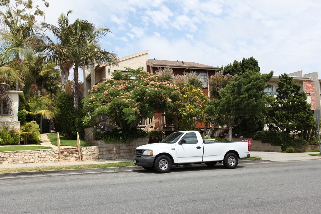 1031 18th St in Santa Monica, CA - Building Photo