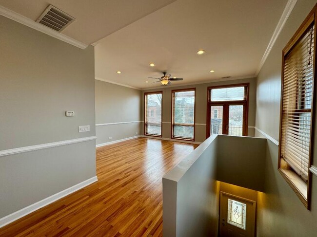 1537 N Fairfield Ave in Chicago, IL - Building Photo - Building Photo