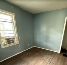 1852 N Gulick Ave in Decatur, IL - Building Photo - Building Photo