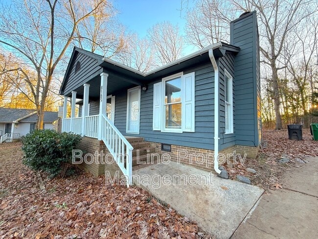 8105 Chrisbry Ln in Charlotte, NC - Building Photo - Building Photo