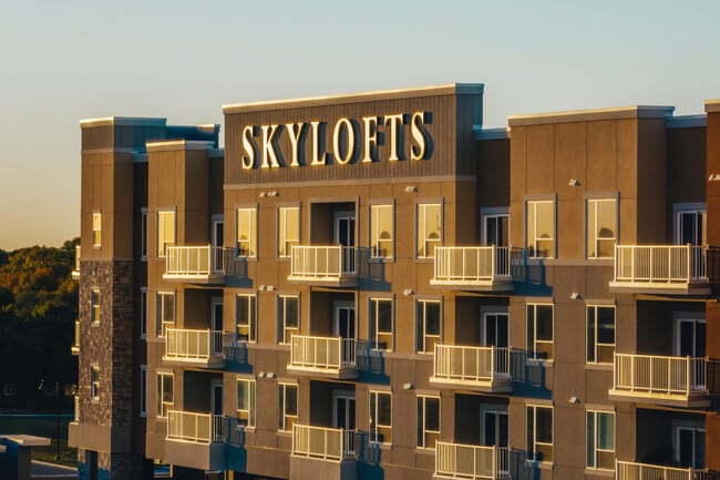 Skylofts at the Heritage
