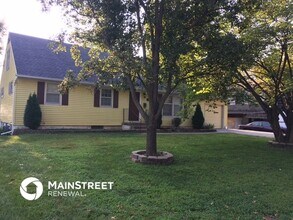 13107 Ashland Ave in Grandview, MO - Building Photo - Building Photo