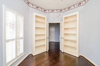 3202 Shadowchase Ct in Houston, TX - Building Photo - Building Photo