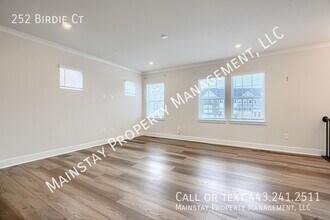 252 Birdie Ct in Pikesville, MD - Building Photo - Building Photo
