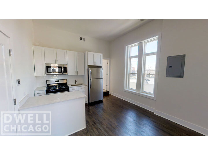 2362 N Clybourn Ave in Chicago, IL - Building Photo