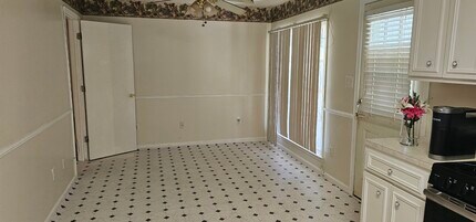 4365 Sunshine Dr in Montgomery, AL - Building Photo - Building Photo