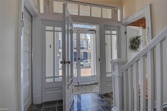 448 Dinwiddie St in Portsmouth, VA - Foto de edificio - Building Photo