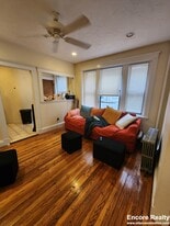 200 Kelton St, Unit 3 in Boston, MA - Building Photo