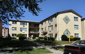 8540-8544 W Rascher Ave Apartments