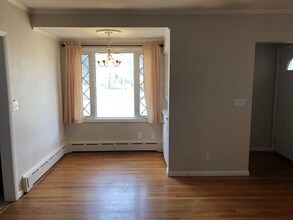 920 21st Avenue A, Unit 11S in East Moline, IL - Building Photo - Building Photo