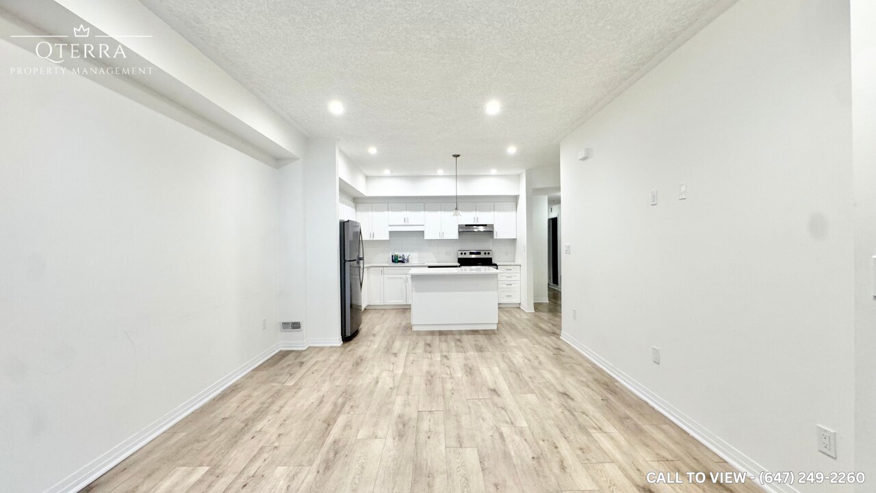 25 Isherwood Av in Cambridge, ON - Building Photo