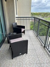 3590 Coral Wy in Miami, FL - Building Photo - Building Photo