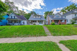 110 N Riley Ave in Indianapolis, IN - Building Photo - Building Photo