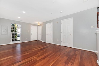 618 Cawley Dr in Frederick, MD - Building Photo - Building Photo