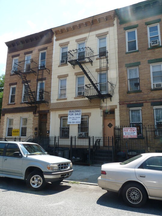 2370 Pacific St in Brooklyn, NY - Building Photo