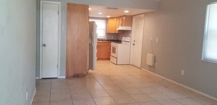 2952 62nd Ave N, Unit 2952 in St. Petersburg, FL - Building Photo - Building Photo